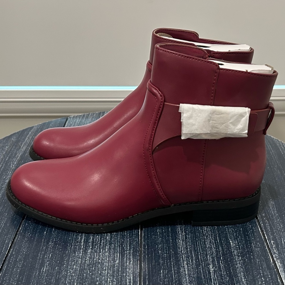 Michael Kors Ankle Boots - Picture 5 of 8